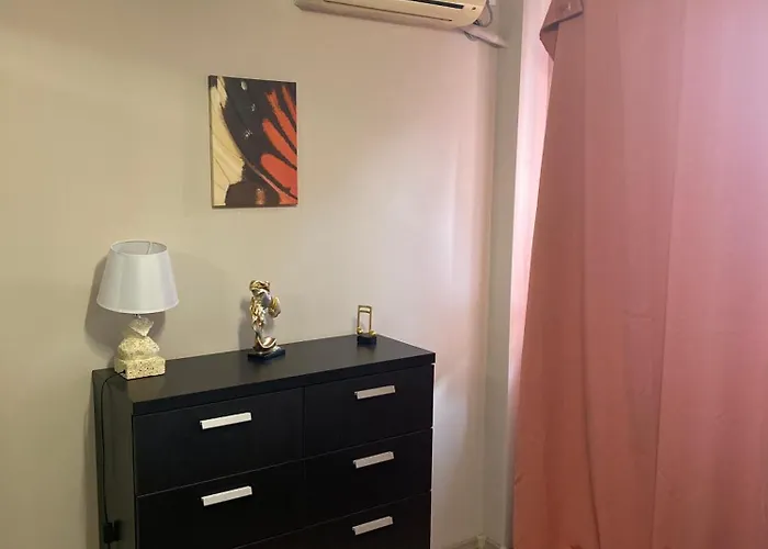 Park View Center - 2 Bdr Apartment